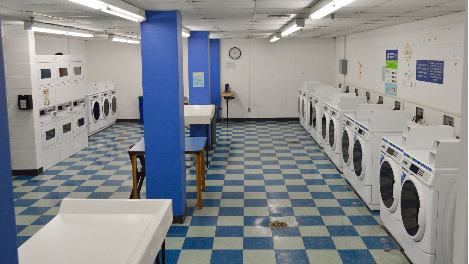 Hammons Laundry room with washers and dryers