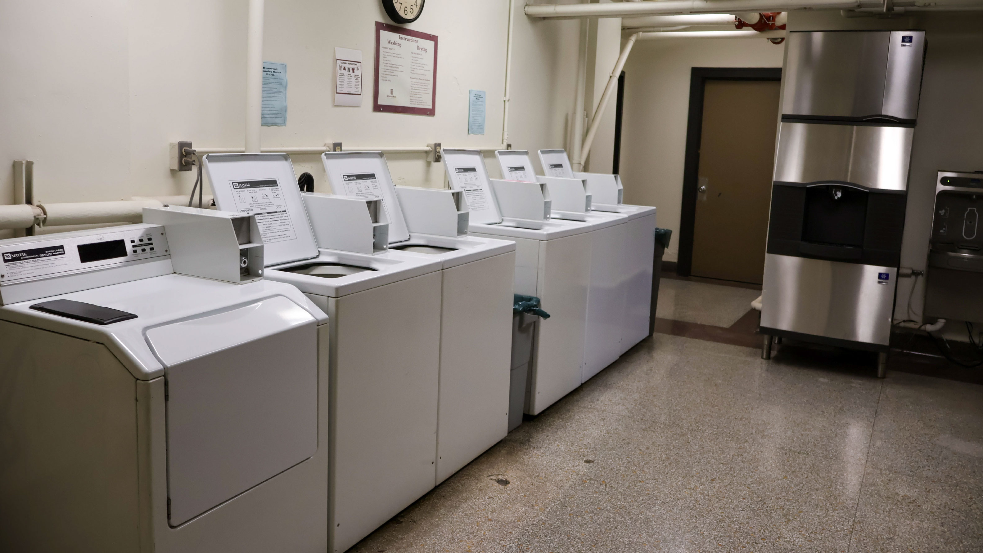 room with washers and ice machine